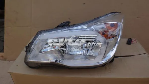 Luz esquerda 84002SG031 Subaru