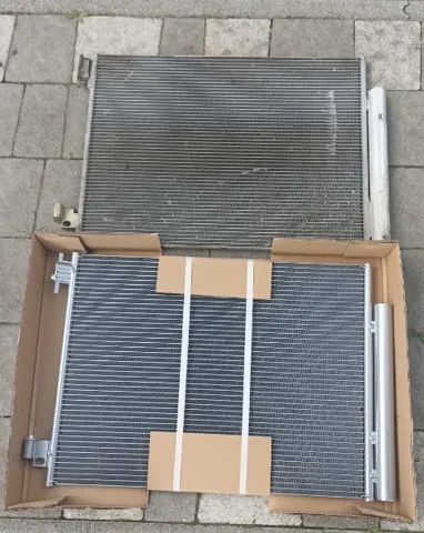 Radiador de aparelho de ar condicionado 921006954R Renault (RVI)