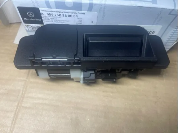  A099750360064 Mercedes
