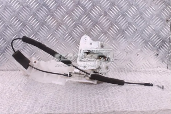 Fecho da porta traseira direita C23572310G Mazda