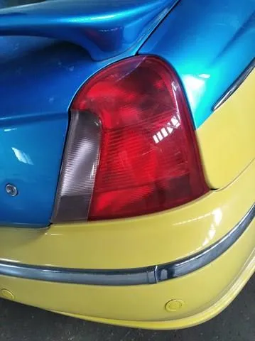 Lanterna traseira direita Rover 75 RJ