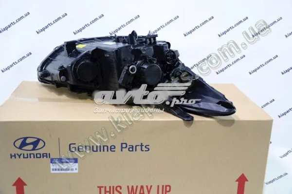 Luz esquerda 92101B8030 Hyundai/Kia