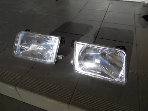 Luz esquerda 4311125LLDE Depo/Loro/Abakus