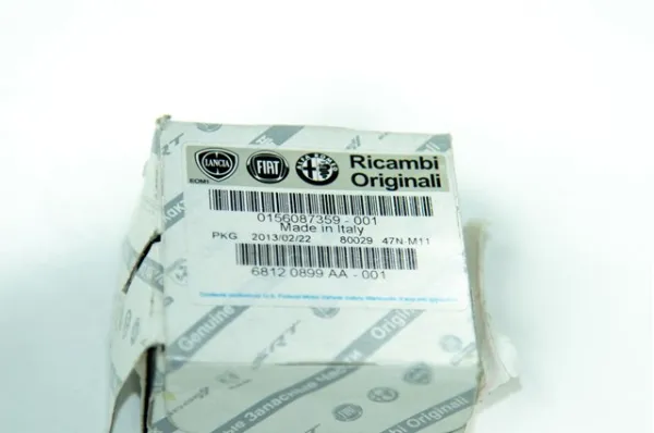 Botão de ativação do sinal de emergência Alfa Romeo Mito 955