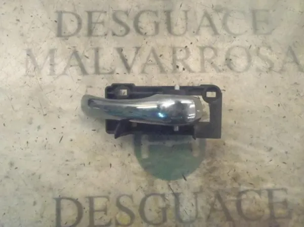 Maçaneta interna dianteira/traseira da porta direita 735364985 Fiat/Alfa/Lancia