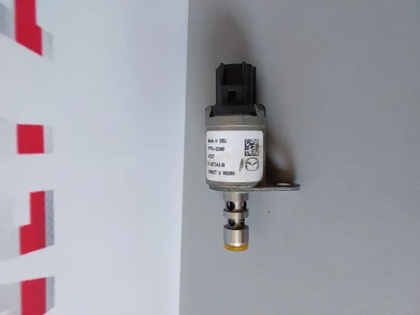 Válvula eletromagnética de posição (de fases) da árvore distribuidora PYFA12360 Mazda