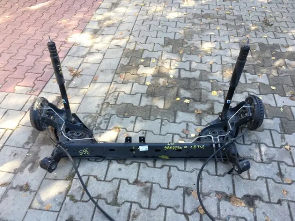 Proteção de viga traseira (de plataforma veicular) 555013316R Renault (RVI)