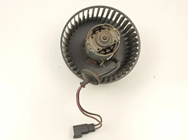 Motor de ventilador de forno (de aquecedor de salão) 96FW18565AE Ford