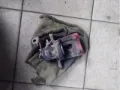Suporte do freio traseiro direito Renault Laguna K56