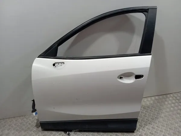 Porta dianteira esquerda KDY35902XJ Mazda