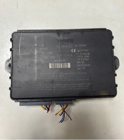 Unidade de controlo do fecho central LR069782 Land Rover
