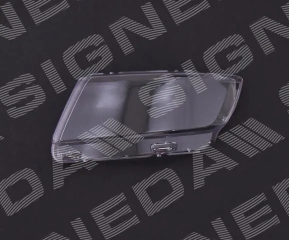 Luz esquerda Chrysler Voyager II GS