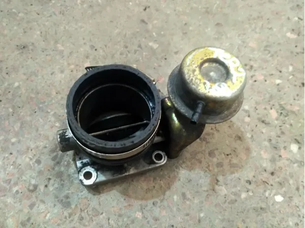 Válvula de borboleta montada Nissan Terrano II