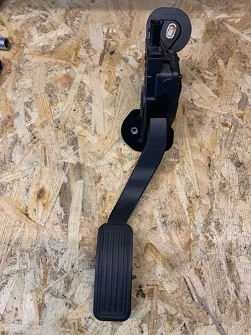Pedal de gás (de acelerador) Tesla Model X 