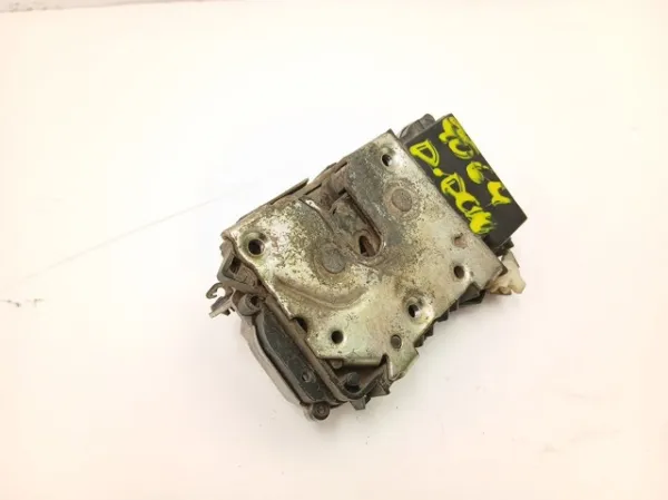 Fecho da porta dianteira direita 9136L2 Peugeot/Citroen