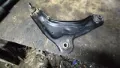 Braço oscilante inferior direito de suspensão dianteira Renault Laguna BG0, BG1