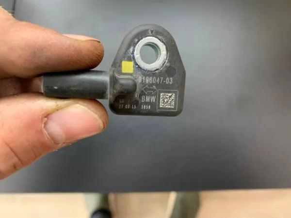 Sensor de aceleração longitudinal 9196047 BMW