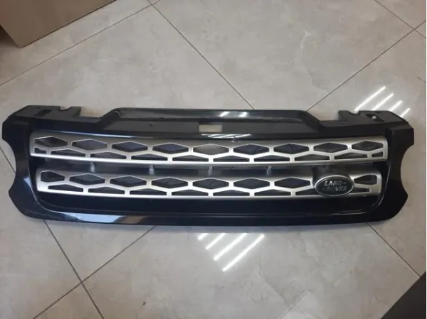Grelha do radiador LR054766 Land Rover