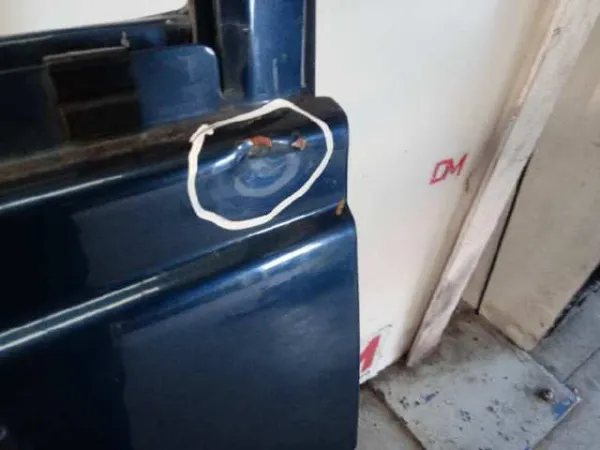 Porta dianteira esquerda Hyundai Galloper JK