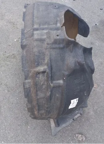 Guarda-barras direito do pára-lama dianteiro Ford Kuga III