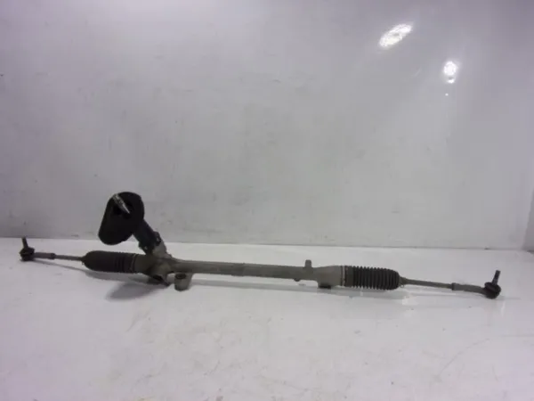 KD3132110E Mazda Cremalheira da direção