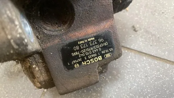 Bomba de combustível de pressão alta 0445010042 Bosch