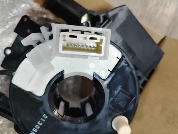 Anel AIRBAG de contato, cabo plano do volante China B5567JG49D preço, a partir de 59,59 USD