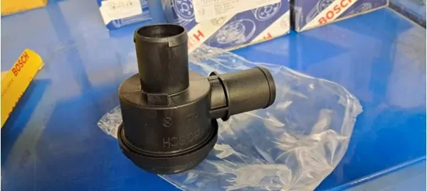 Válvula de derivação (by-pass) de ar supercompressão 0280142102 Bosch