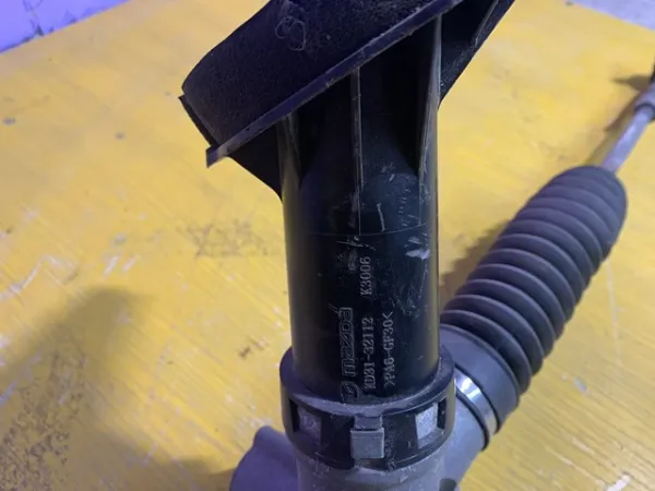 Compre KD3132110H Mazda Cremalheira da direção