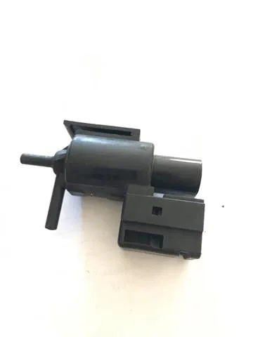 Válvula de comutação do sistema de fornecimento de ar K5T49091 Mitsubishi