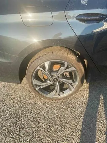 Discos de roda de aleação ligeira (de aleação ligeira, de titânio) 8Y0601025H VAG