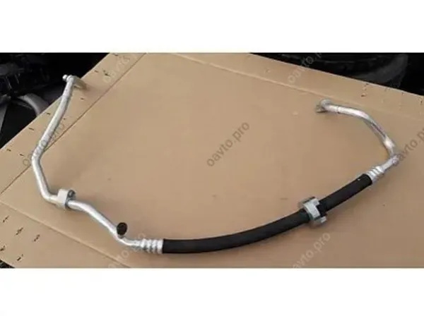 Mangueira de aparelho de ar condicionado, desde o secador até o compressor 924809912R Renault (RVI)