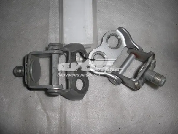 Gozno de tampa de porta-malas Toyota Yaris SP90