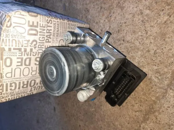 Unidade hidráulico de controlo ABS 476600457R Renault (RVI)