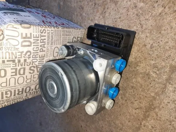 476600457R Renault (RVI) Unidade hidráulico de controlo ABS