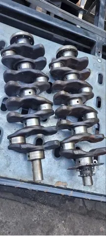 Cambota de motor Toyota Prius ZVW30