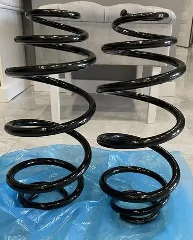 Mola traseira direita A4473240804 Mercedes