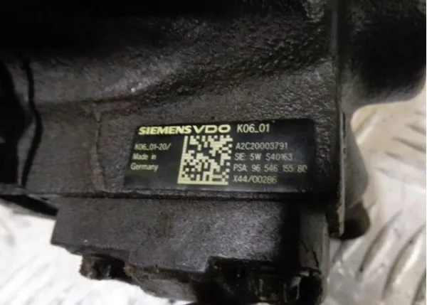 Bomba de combustível de pressão alta 5WS40163 Continental/Siemens