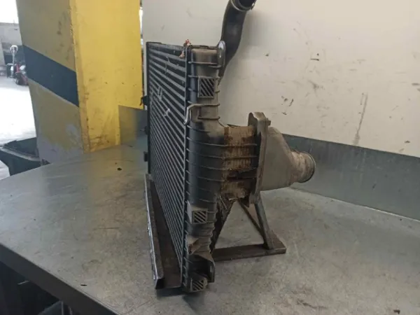 Radiador de intercooler 4R839L440AC Jaguar