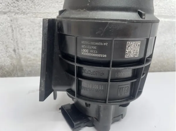 Caixa de filtro de combustível 13539110 Peugeot/Citroen