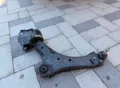 Braço oscilante inferior esquerdo de suspensão dianteira Ford Mondeo CA2