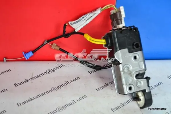 Fecho da porta traseira direita batente 9681336180 Fiat/Alfa/Lancia