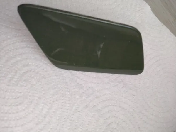 Placa sobreposta do injetor de fluido para lavador da luz dianteira 80A807754GGRU VAG