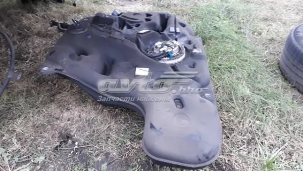  Tanque de combustível Toyota Auris 
