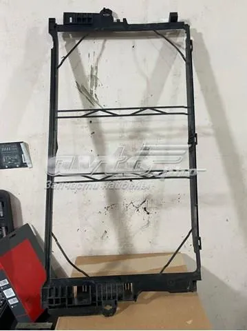 Consola de fixação do radiador de aparelho de ar condicionado 31338721 Volvo