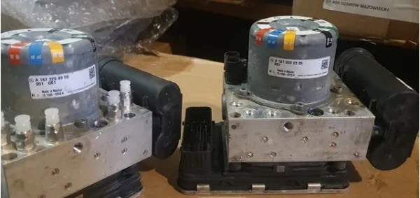 Unidade de controlo de suspensão pneumática A1673209005 Mercedes