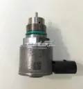 Regulador de pressão de combustível na régua de injectores Seat Leon 5F1