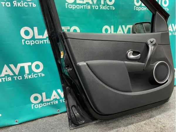 Compre 7751476106 Renault (RVI) Porta dianteira esquerda