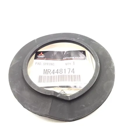 Espaçador (anel de borracha) da mola dianteira inferior Mitsubishi MR448174 preço, a partir de 12,13 USD
