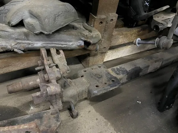 Viga de suspensão traseira (plataforma veicular) Peugeot Boxer III